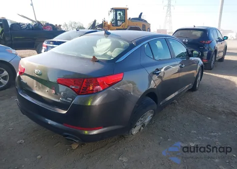 2013 Kia Optima Lx z USA, uszkodzony, nr VIN 5XXGM4A71DG133523